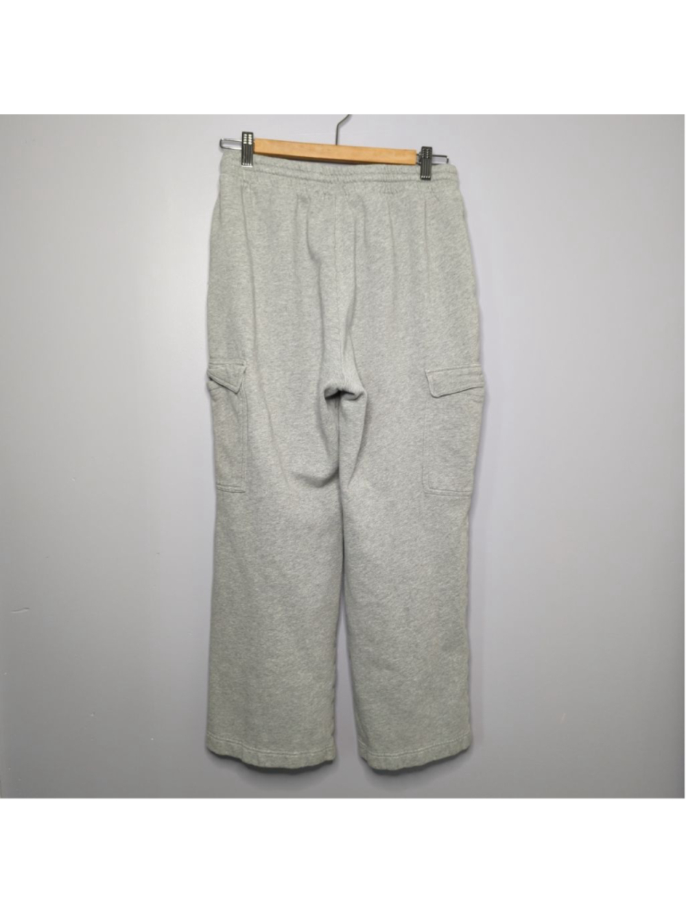Old Navy High Waisted SoComfy Cargo Wide Leg Sweatpants - M - Heather Gray - Picture 4 of 13